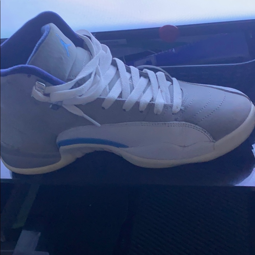 Jordan 12 unc